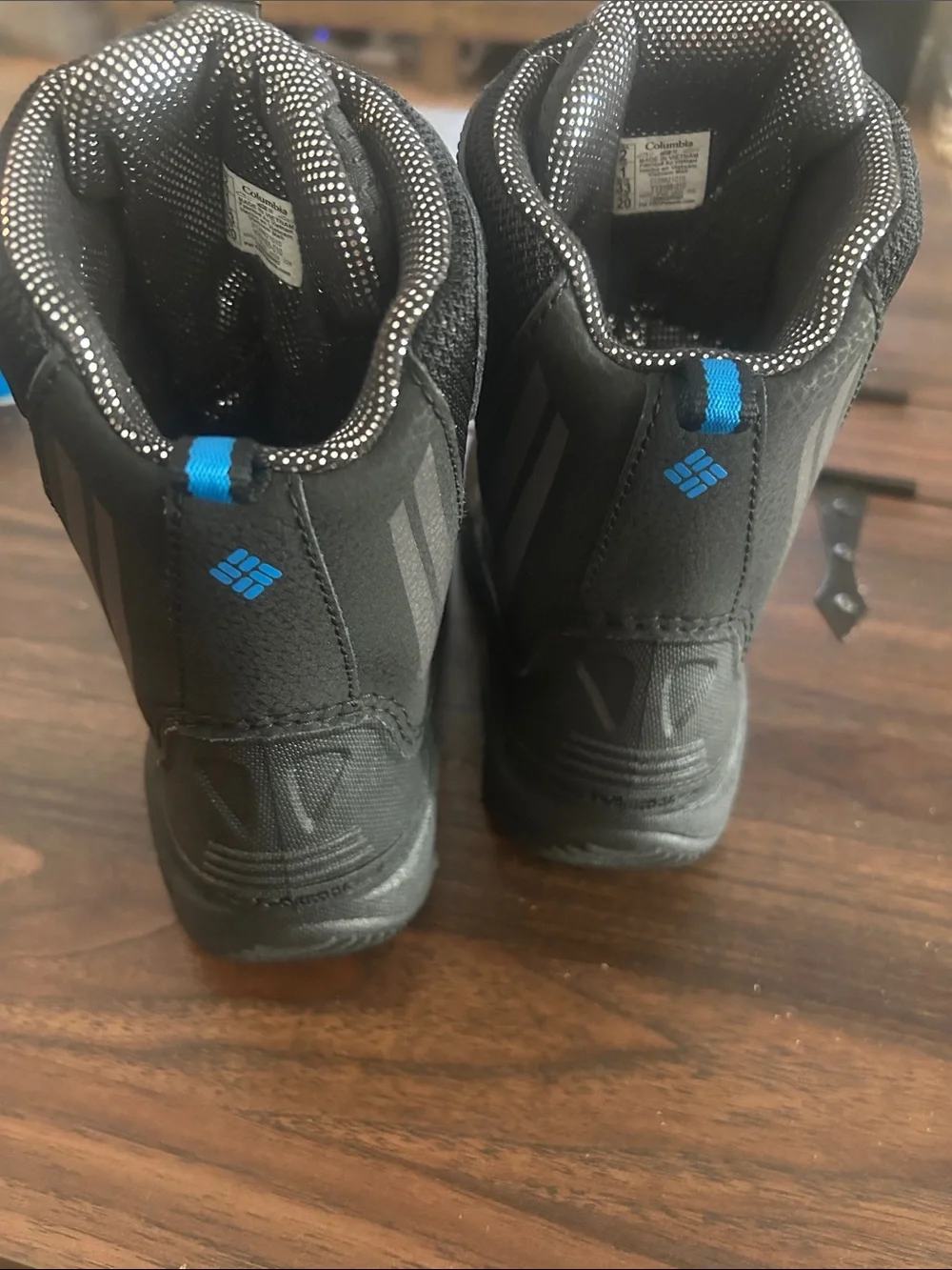 Brand New (no tags) Kids Columbia Black Winter Boots with Blue Accents